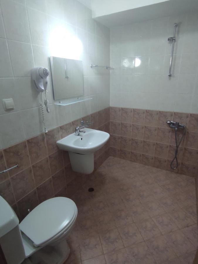 Hotel Хотел Андре Chernomorets Exterior foto
